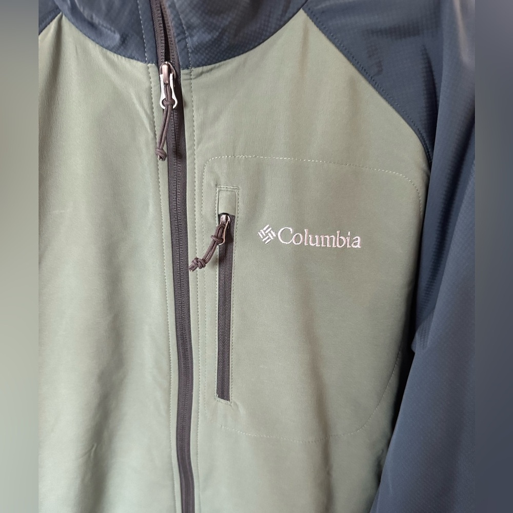 Columbia Jacket - Picture 2 of 4